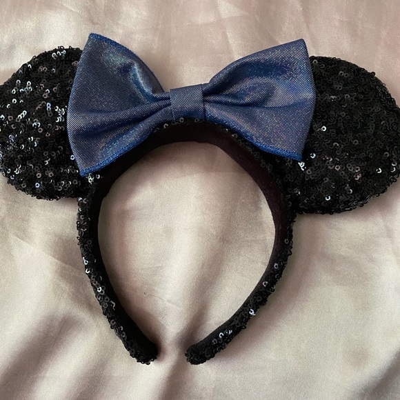 Disney Parks Minnie Ears main image 4